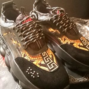 Versace Chain Reaction